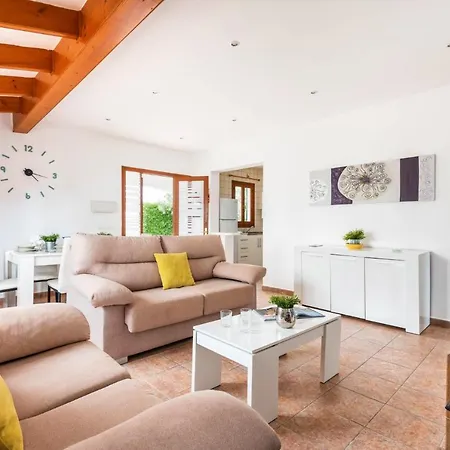 Villa Mestral By